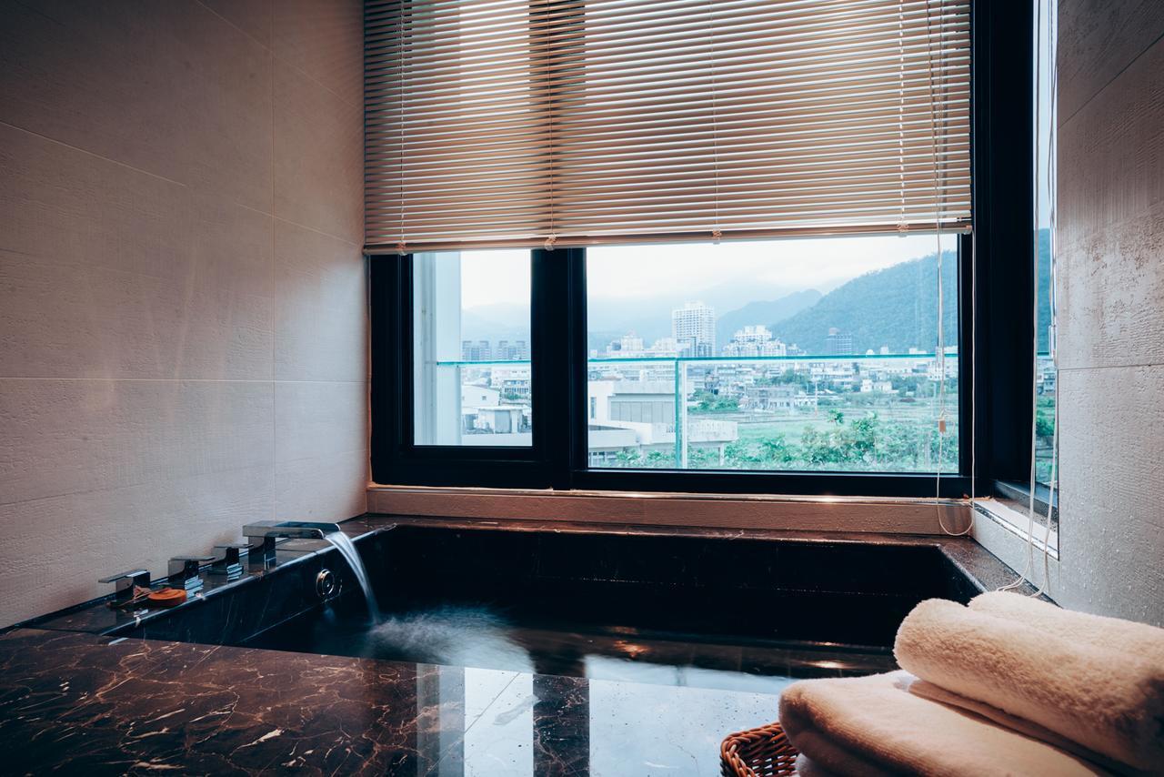 ออนเซนซ์ วิลลา Apartment เจียวซี ภายนอก รูปภาพ